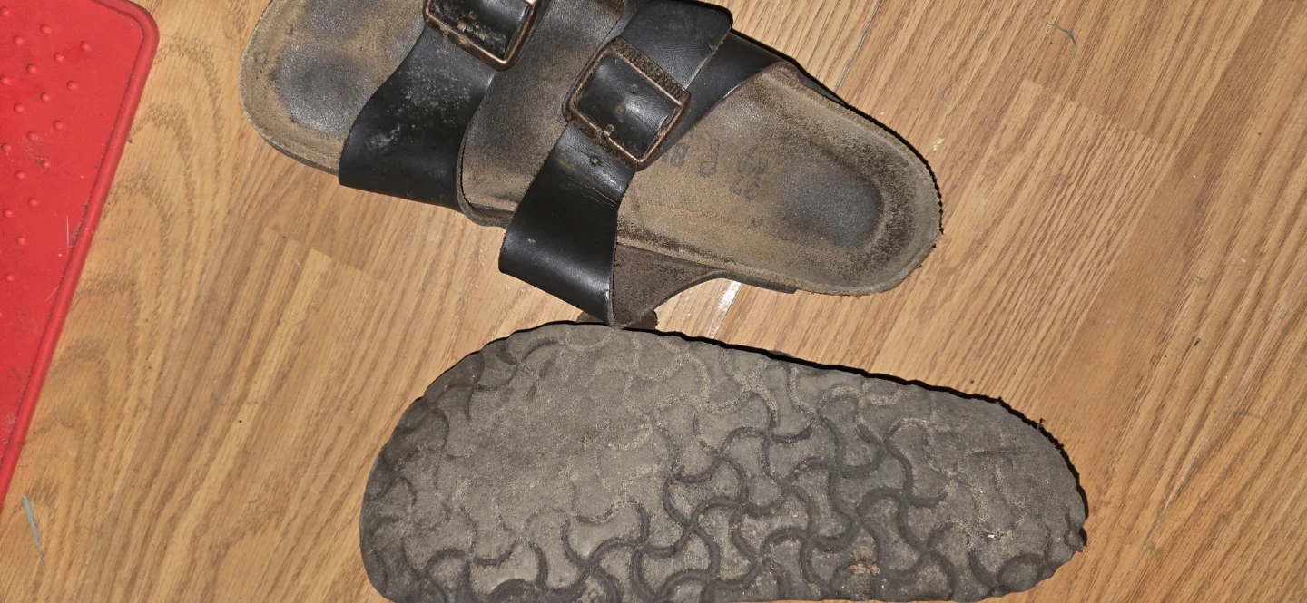 Birkenstock Arizona Sandals Black Leather Size 9 - photo 2
