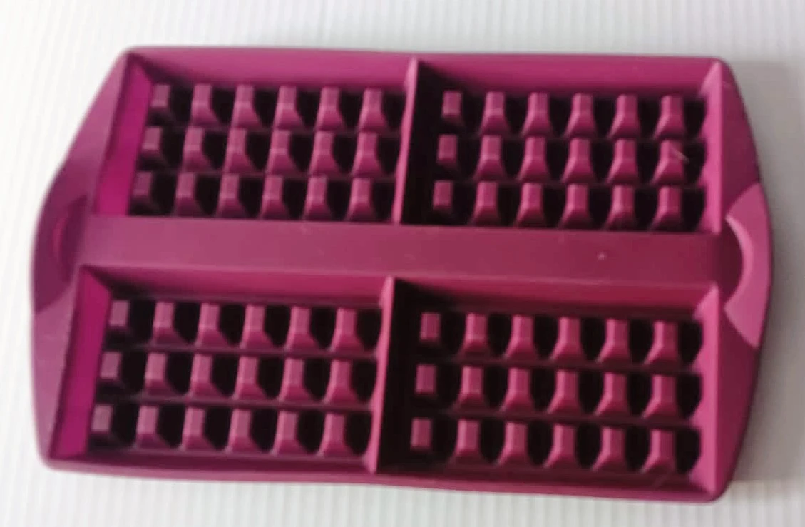Tupperware Silicone Waffle Form