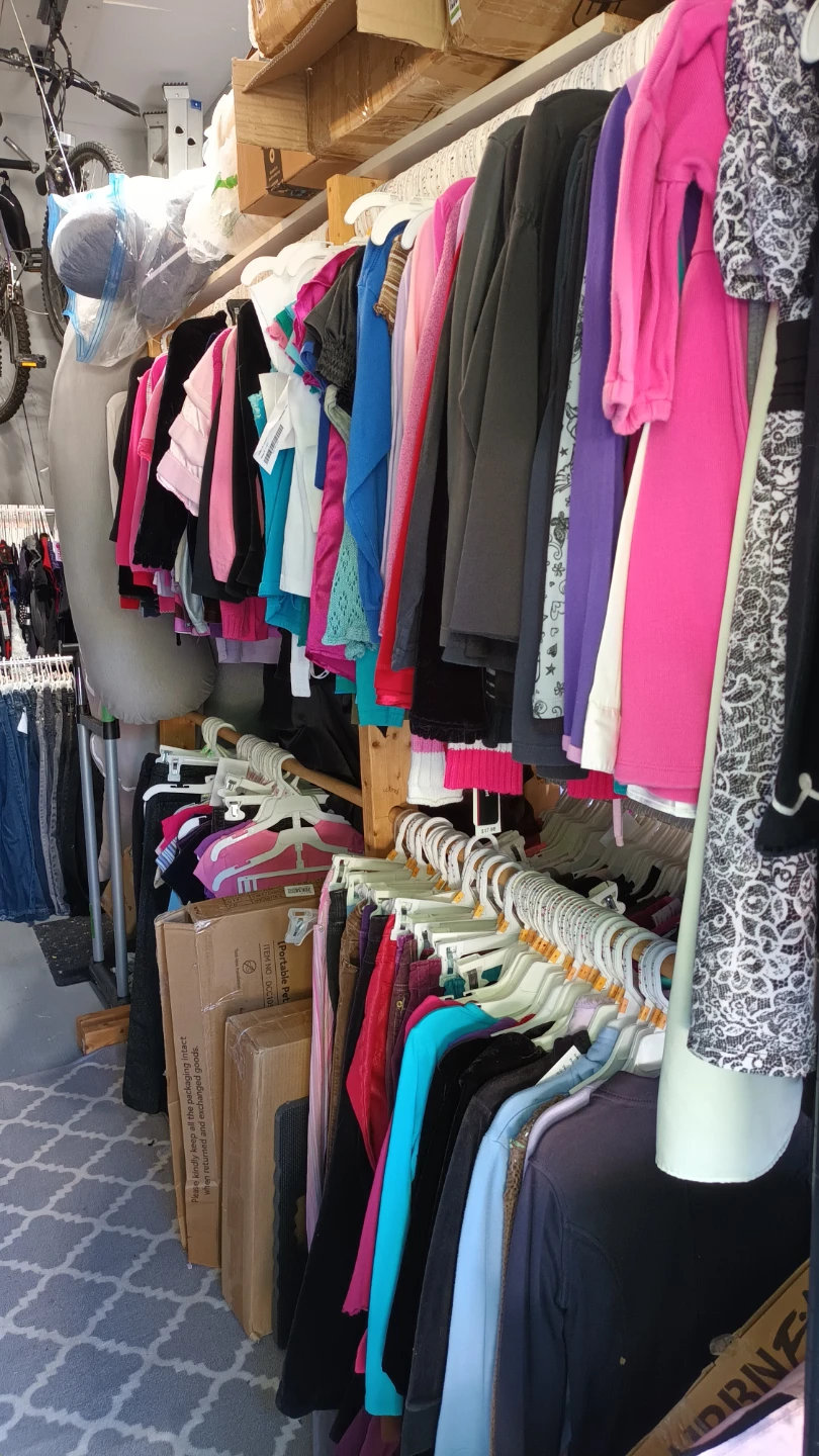 Girls size 6-14, fill a bag $10 - photo 3