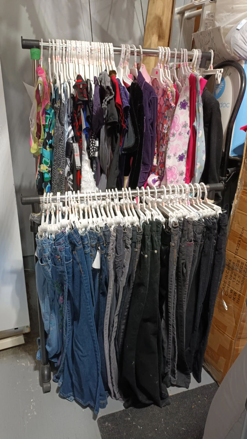 Girls size 6-14, fill a bag $10 - photo 4