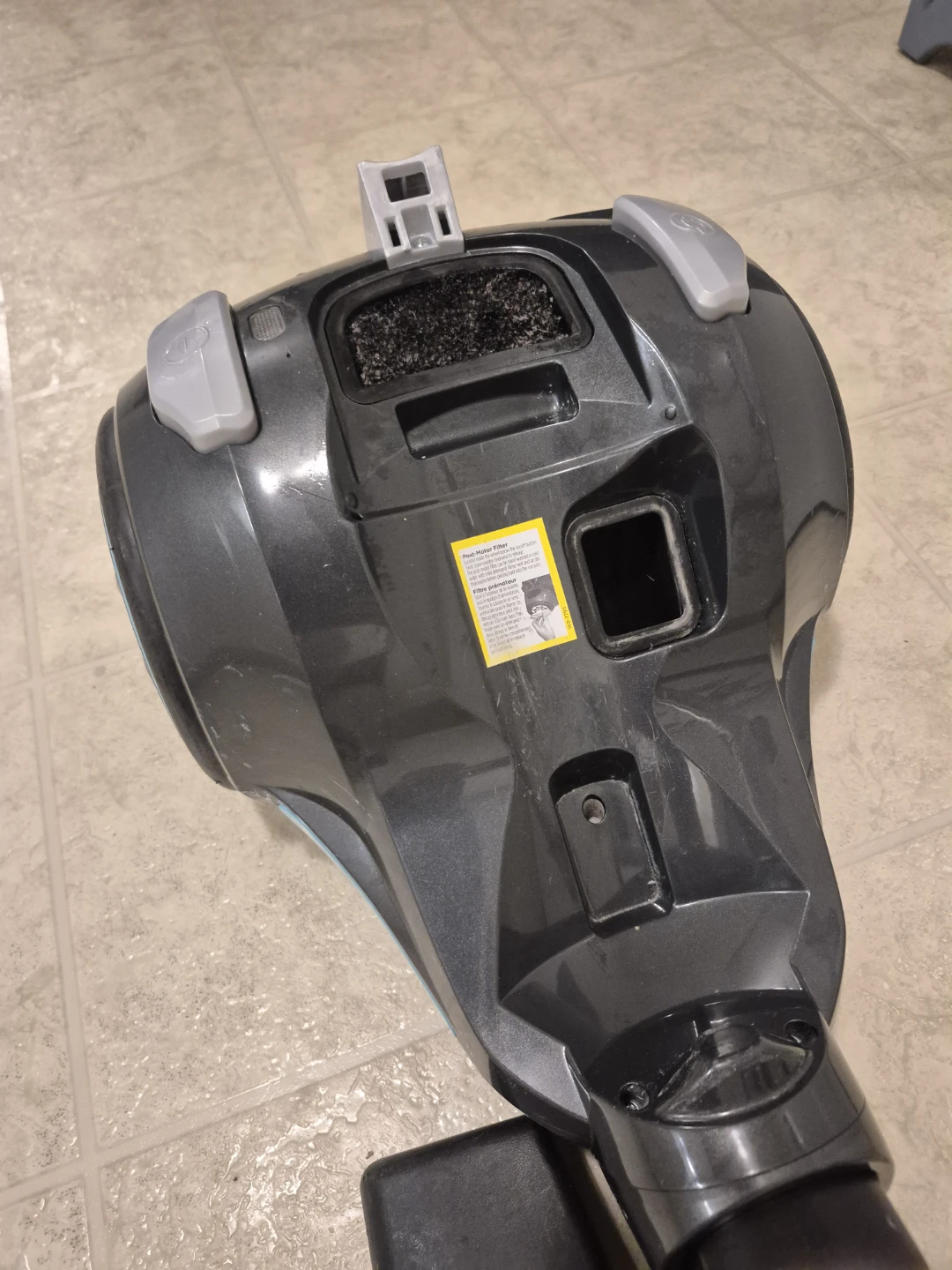 Bissell CleanView Bagless Vacuum Cleaner - photo 4