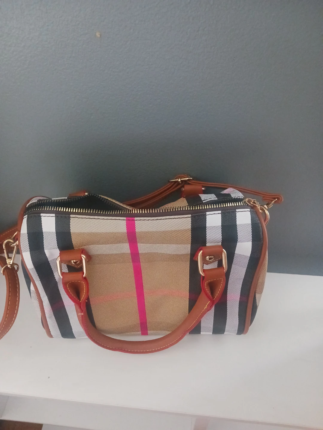 Women's handbag