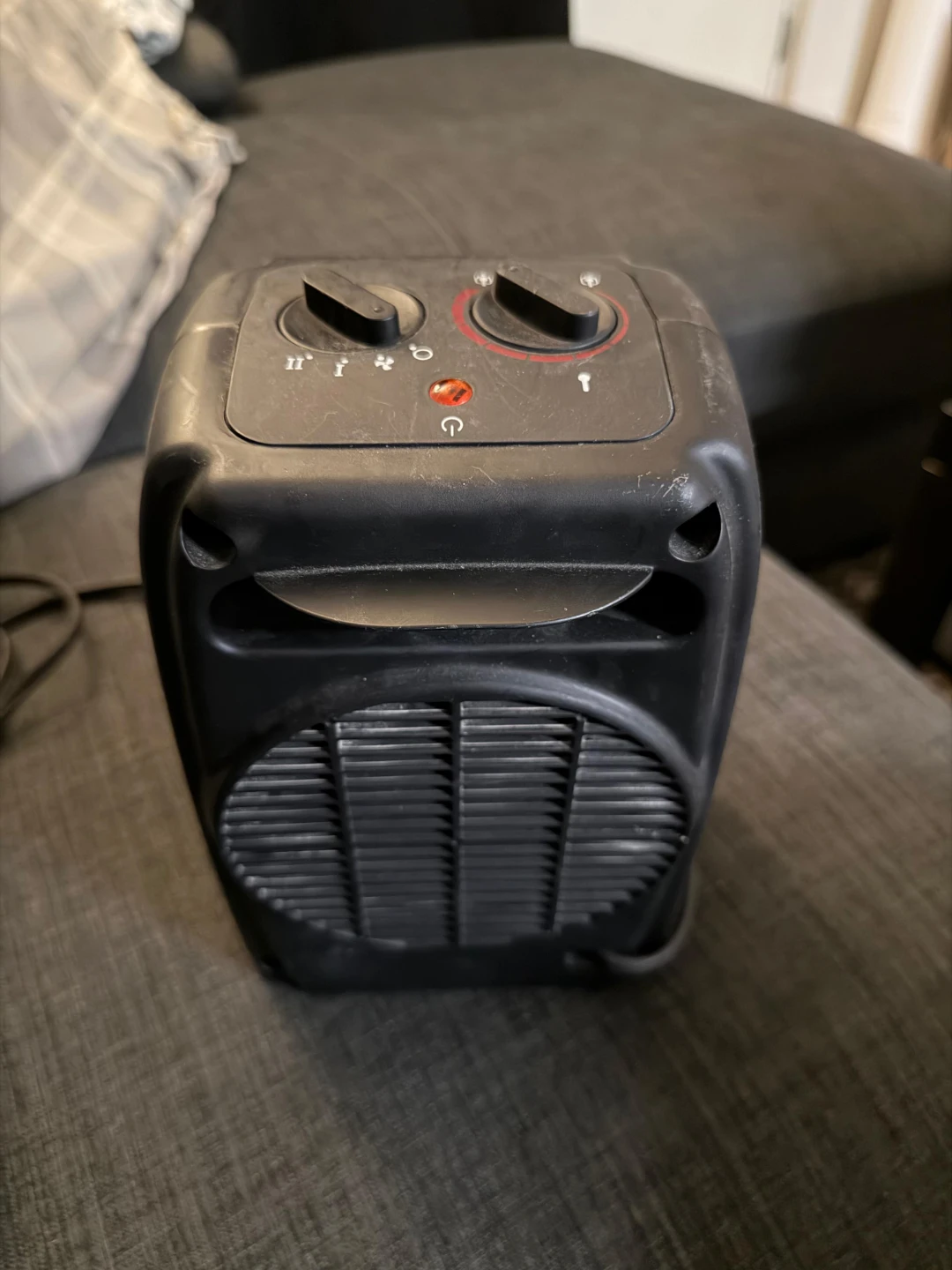 Living 1500W Portable Electric Heater
