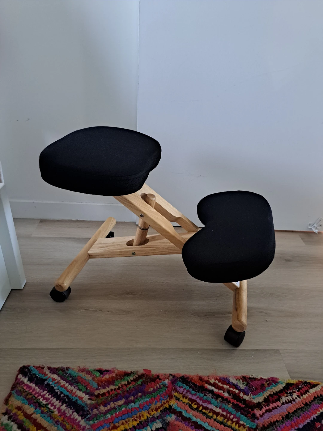 Kneeling chair - photo 2