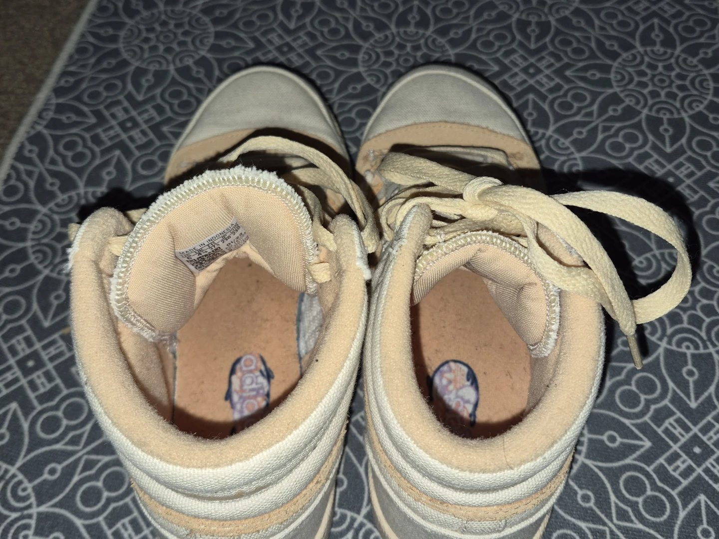 Adidas High-Top Sneakers Cream/Peach Size 6 US - photo 5