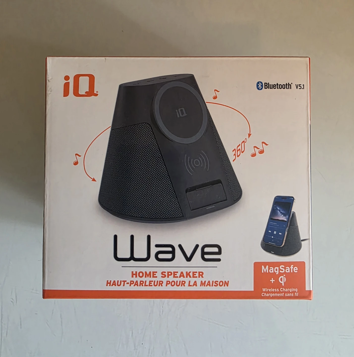 iQ Wave Home Speaker with 15W MagSafe Wireless Charging