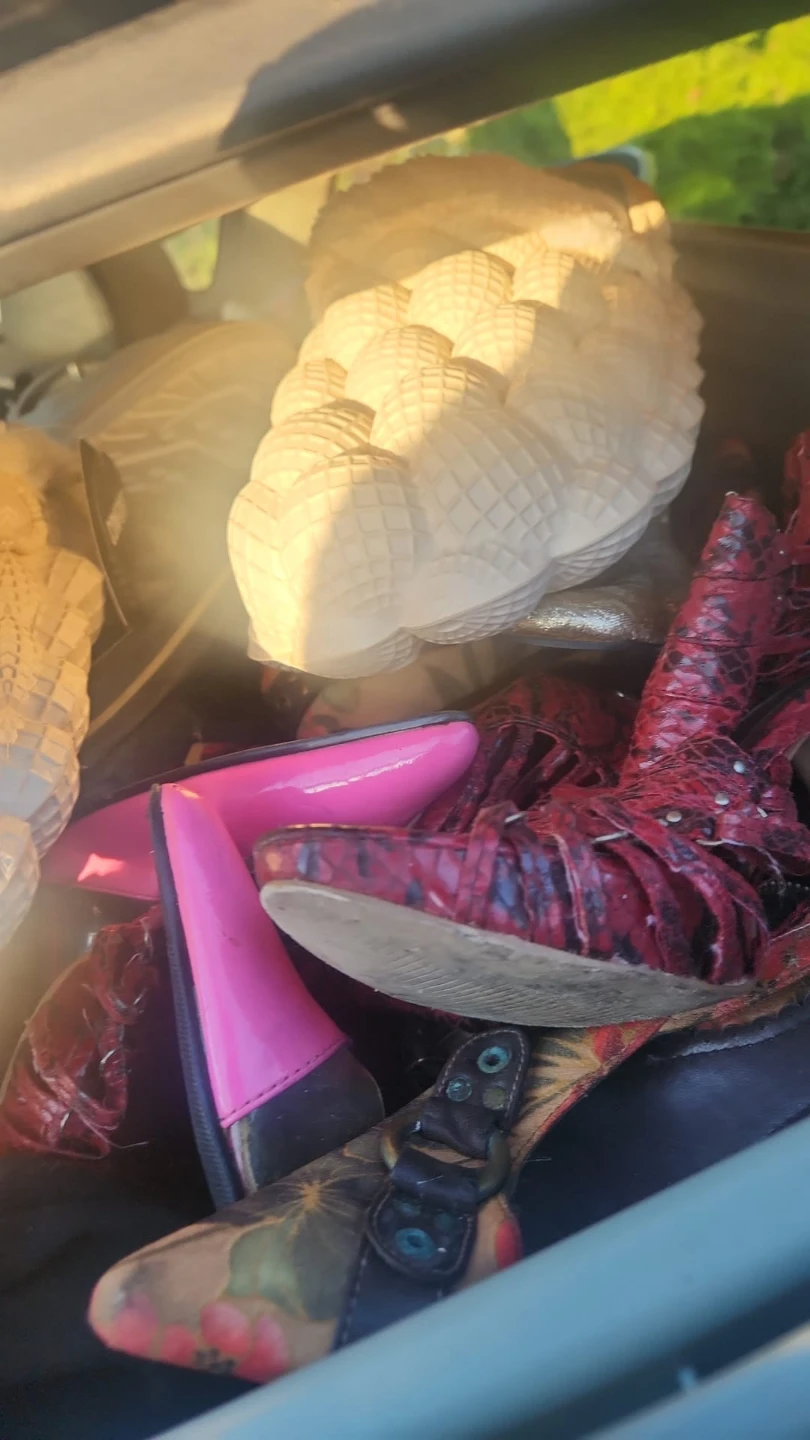 Assorted Women's Clothing and bags & purses & shoes - photo 3