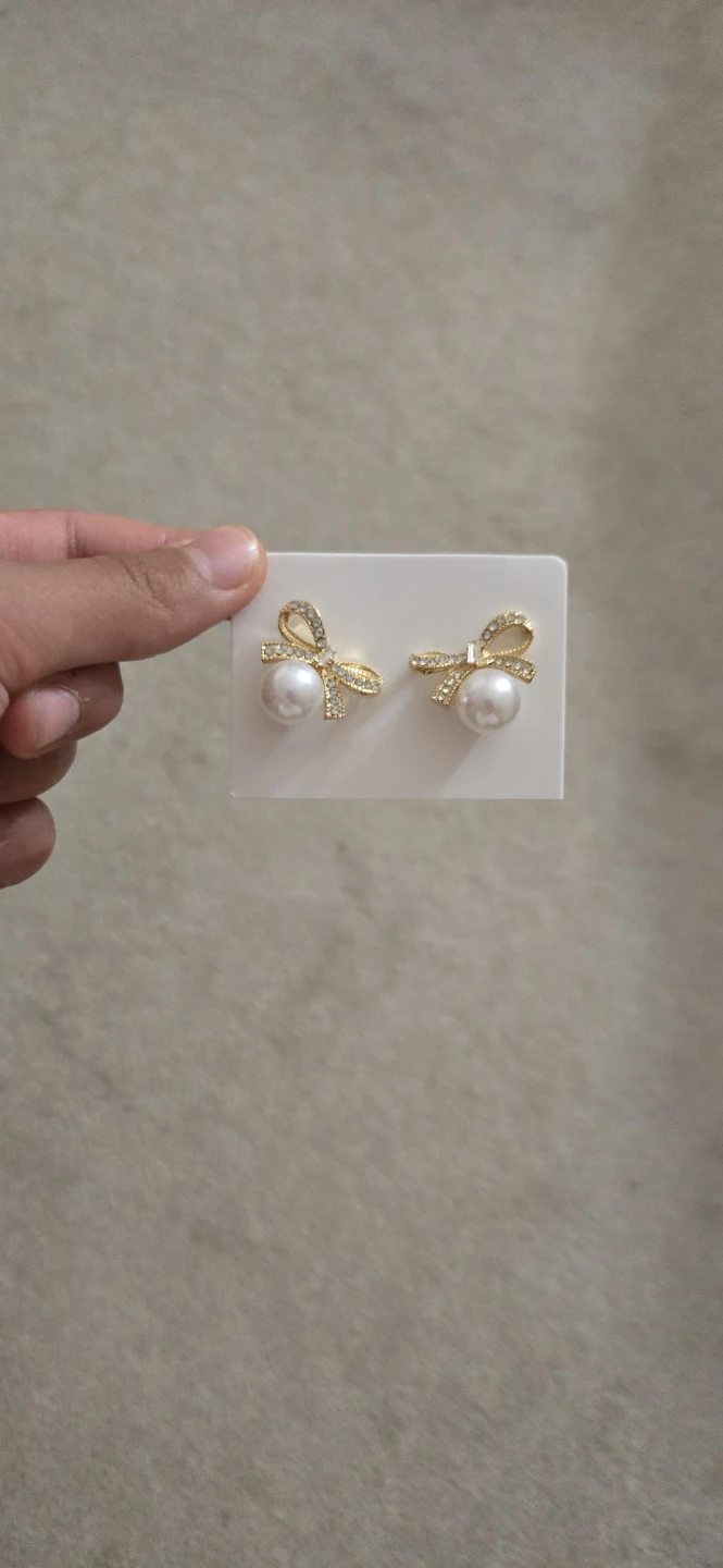Gold Bow Pearl Earrings