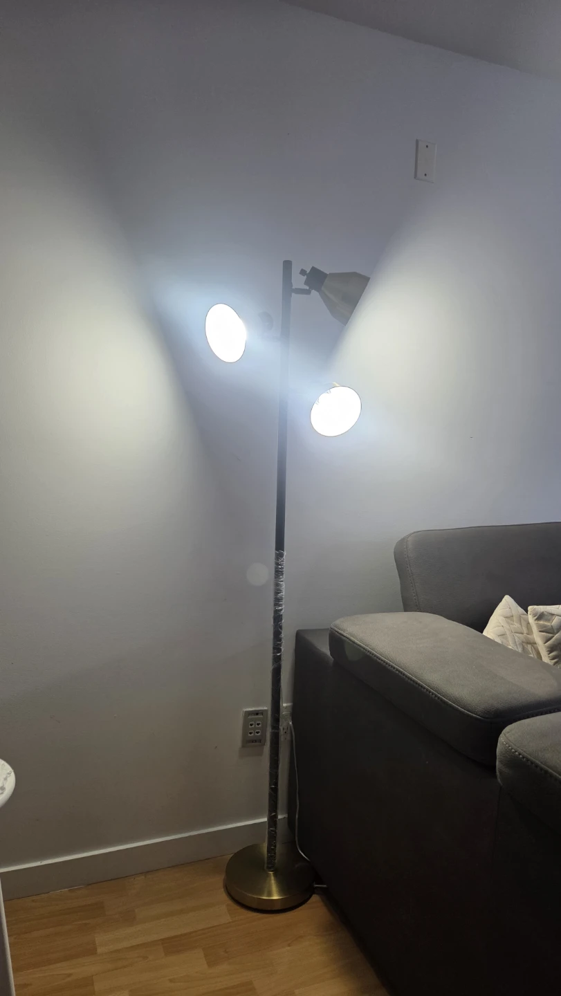 Floor Lamp with 3 Adjustable Heads - photo 2