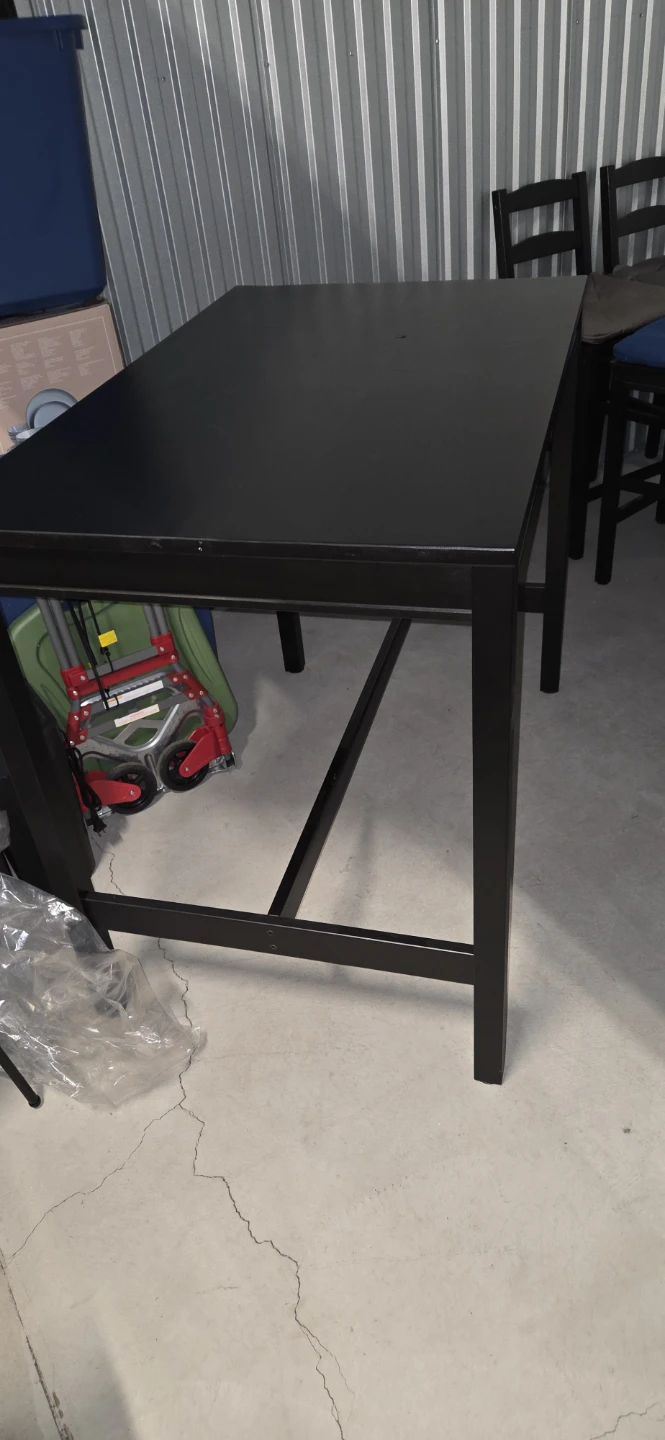 Set of 4 Bar Stools and Bar Table