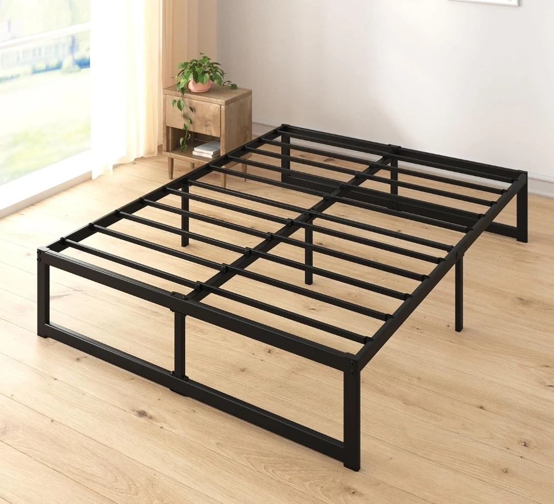 Black Metal full Bed Frame - photo 2
