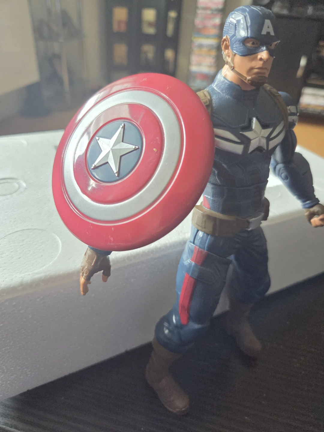 Captain America Action Figure - photo 4