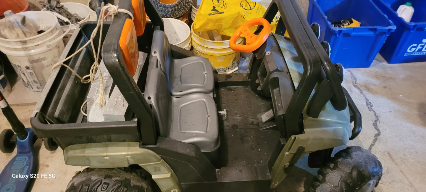 Power Wheels Jeep Ride-On Toy - photo 2