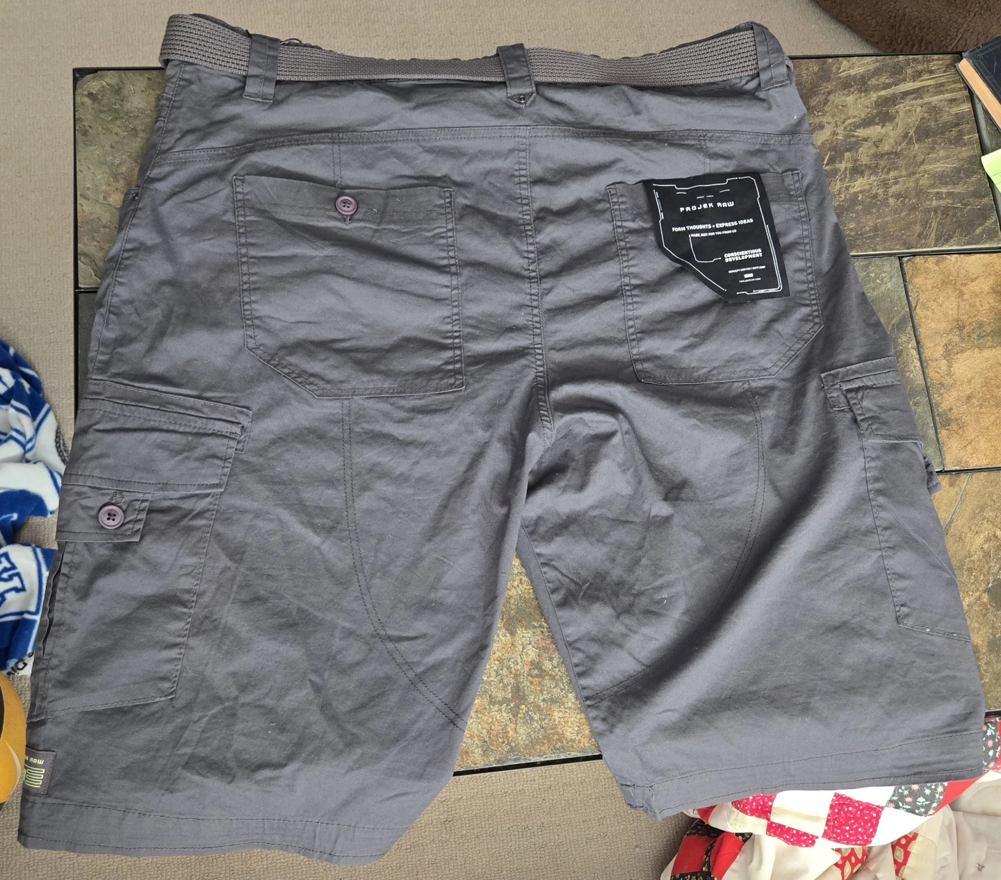 Men's Projek Raw casual cargo shorts.  Size 44.  BNWT. - photo 2