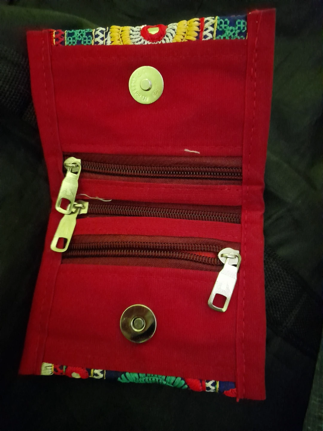 Embroidered Red Coin Purse - photo 2
