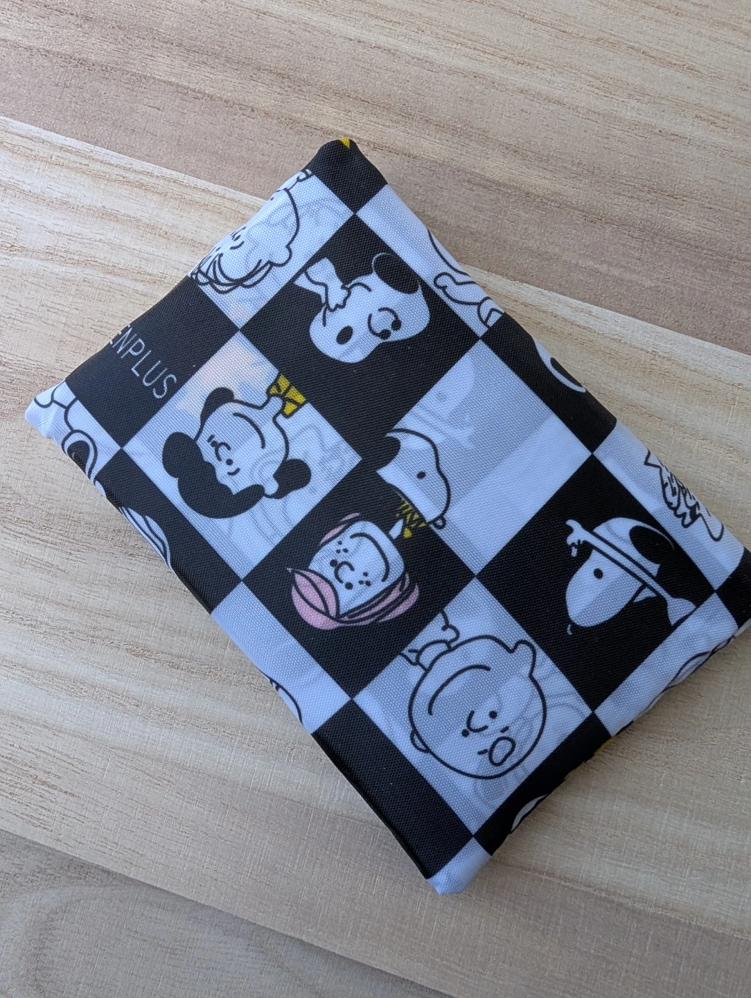 New Peanuts Snoopy & Friends Reusable Shopping Bag - photo 3