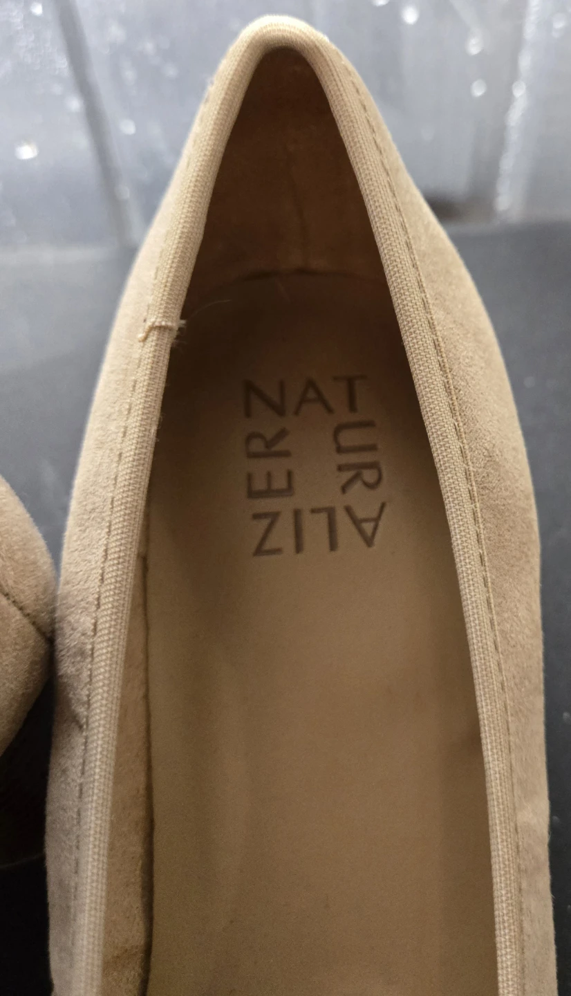 Naturalizer Heeled Pumps - Beige Suede - Size 7.5M - photo 5
