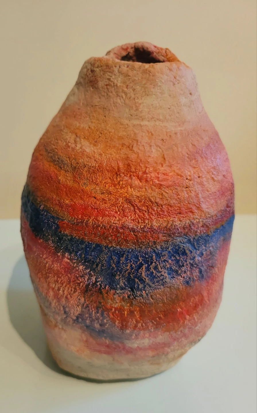 Hand-Painted Vase - photo 4