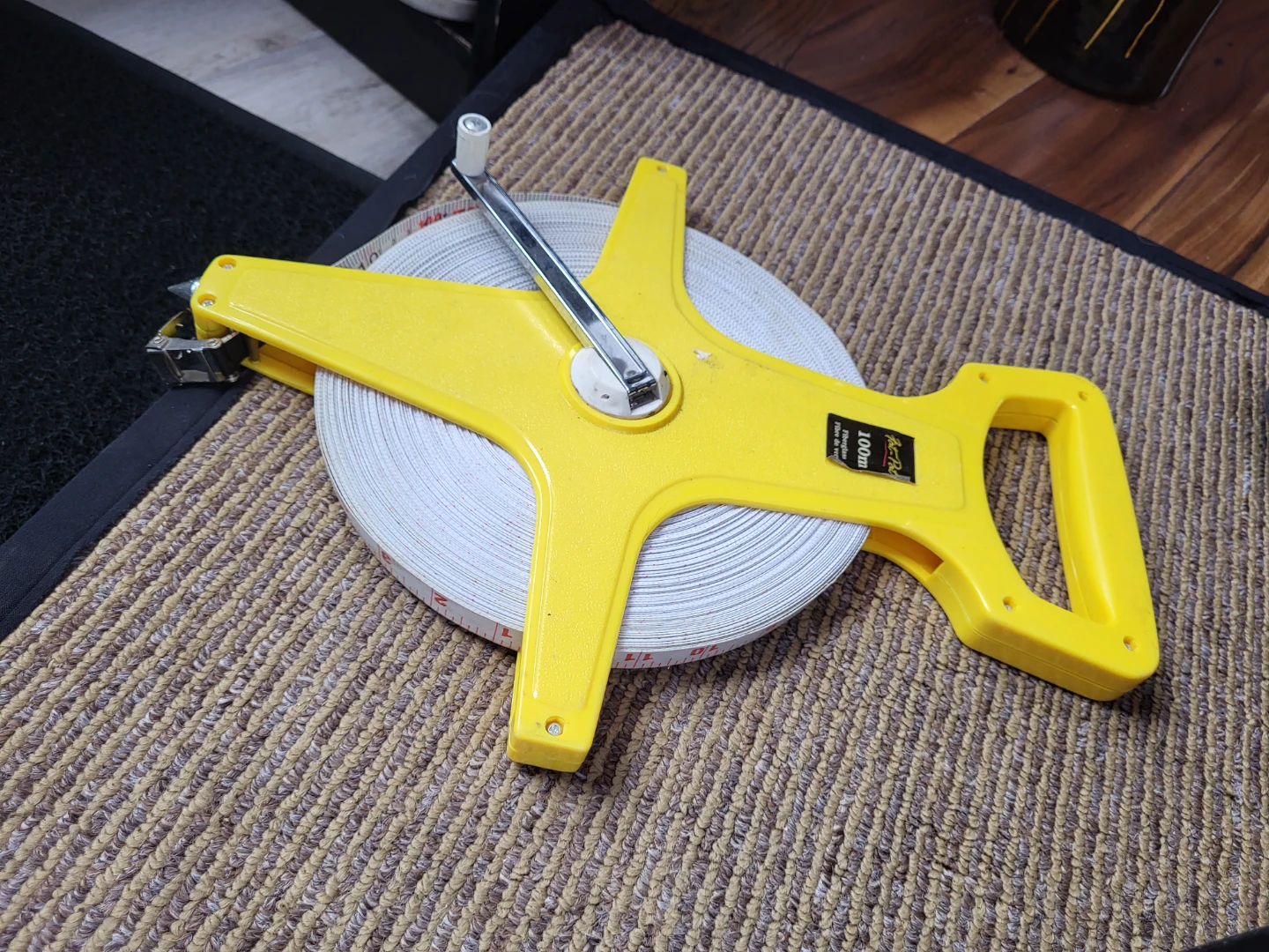 Fast Reel 100m Fiberglass Tape Measure