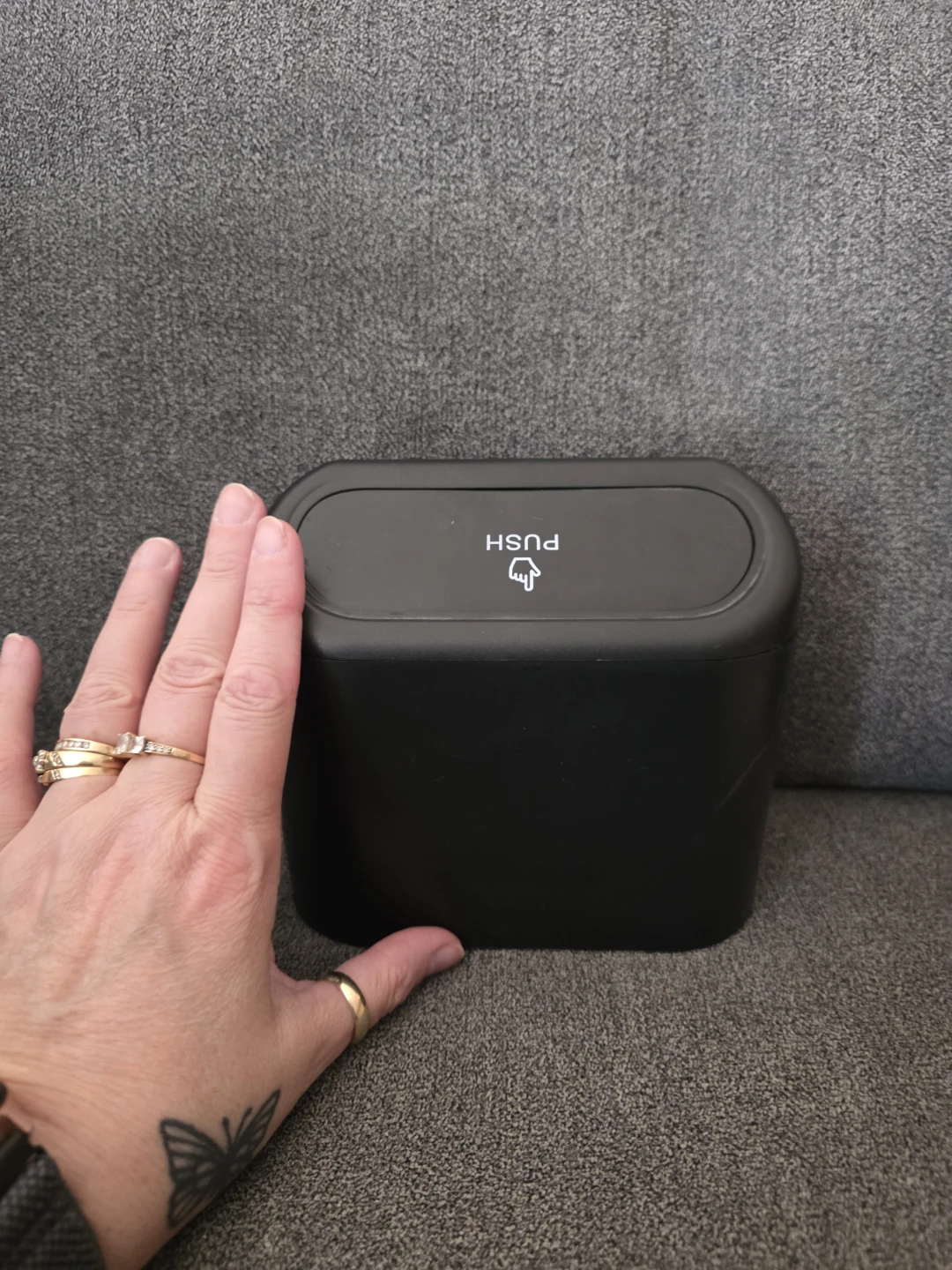 Small car garage bin - photo 2
