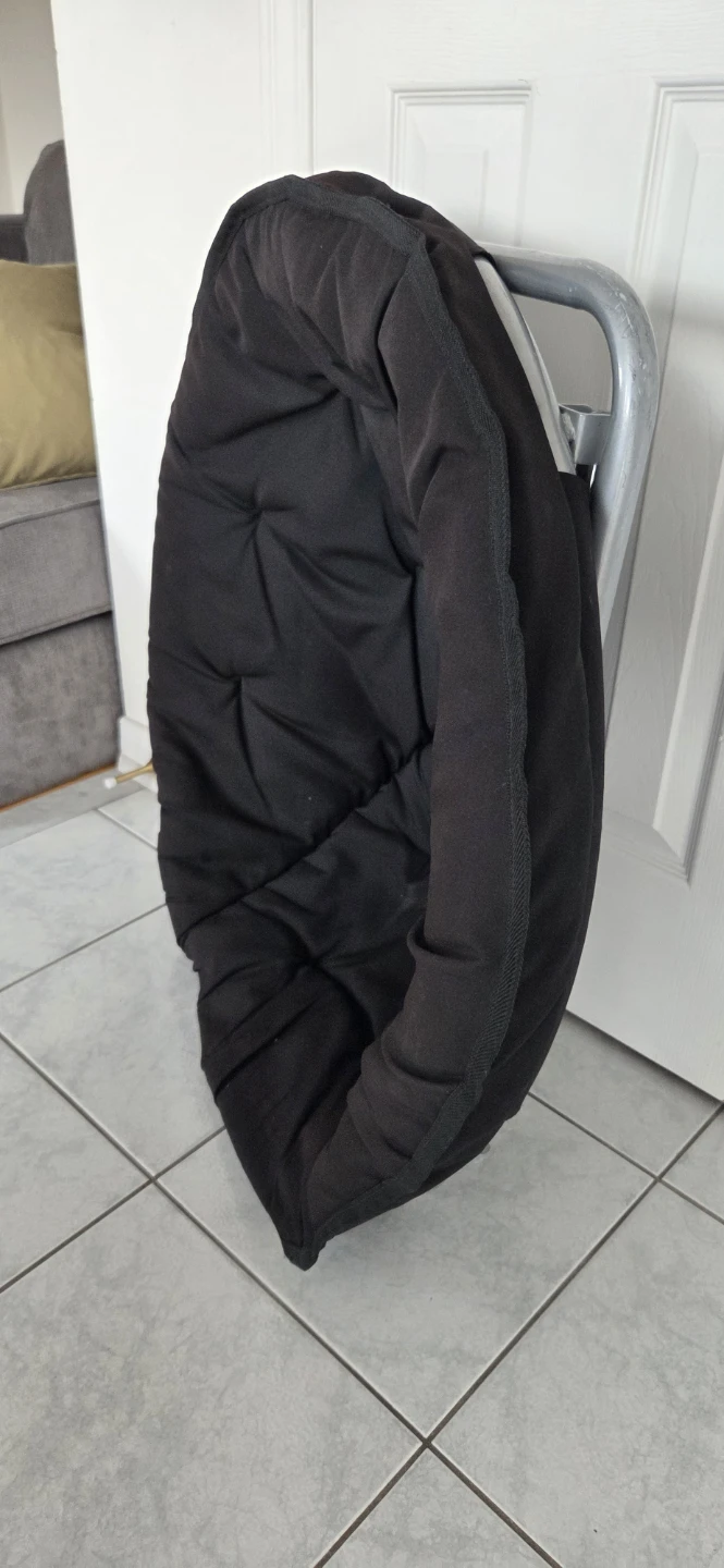 Black Moon Chair - photo 2