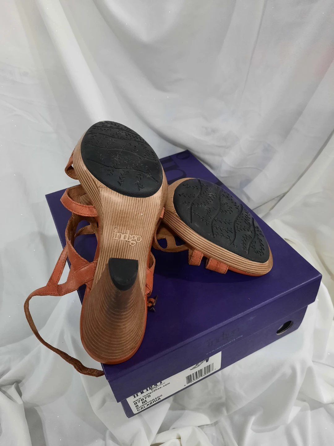 Indigo Women's Brown Leather Strappy Heels Size 8 - photo 2