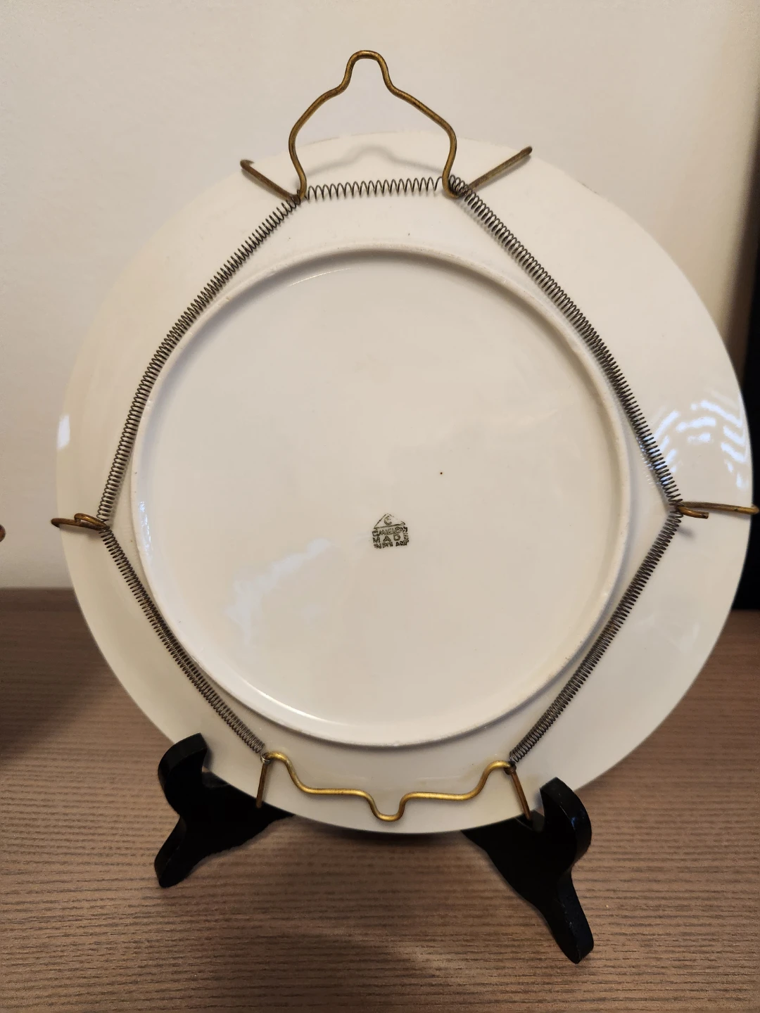 Decorative Plates with Scenic Prints - photo 4
