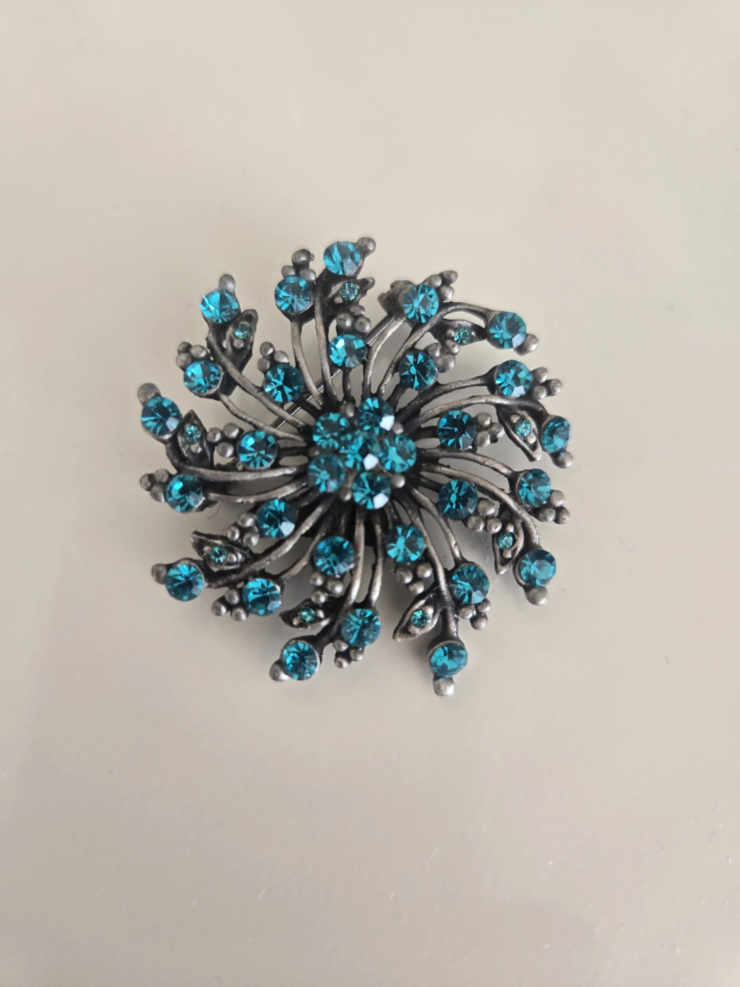 Cleo Brooch with Blue Rhinestones
