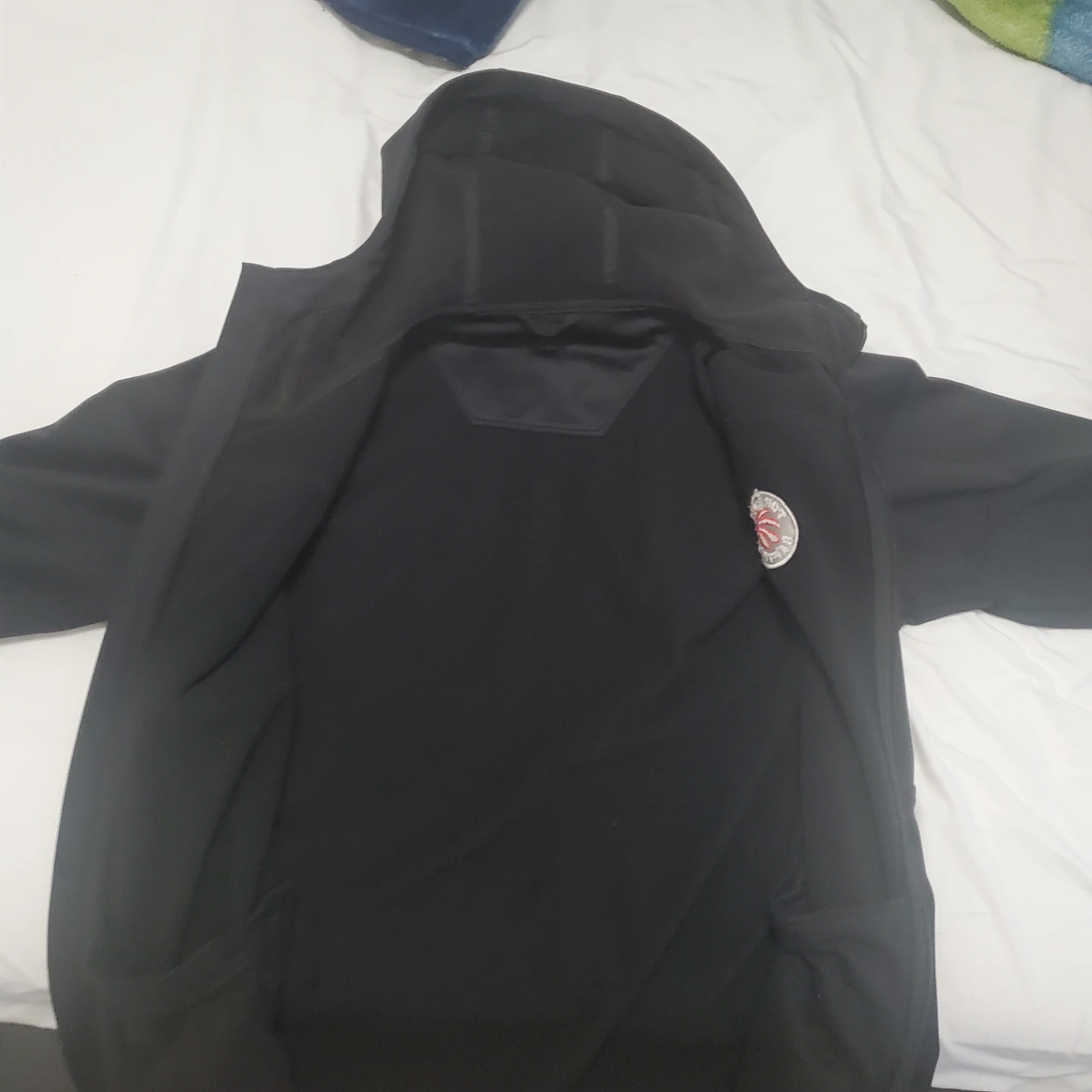 Toronto Raptors Black Hooded Jacket - photo 2