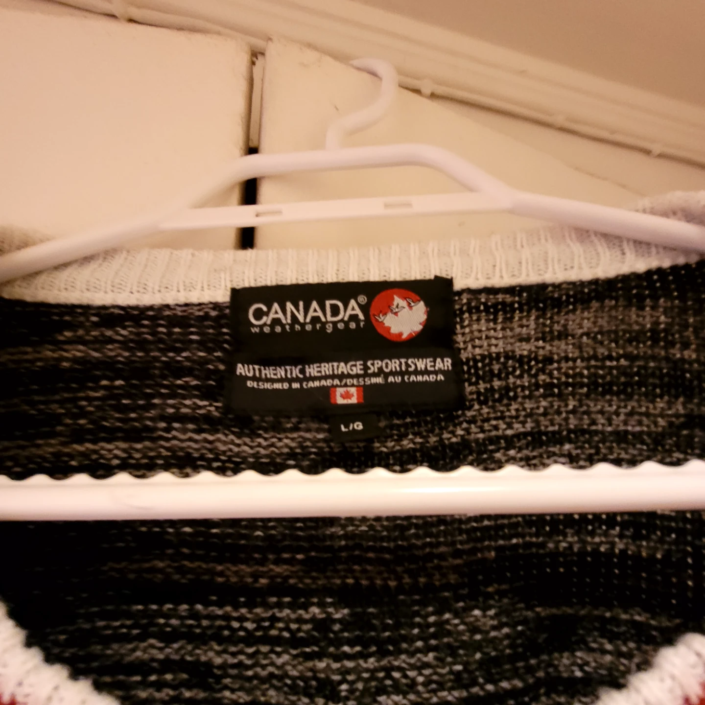 Canada Weathergear Sweater - L/G - photo 3