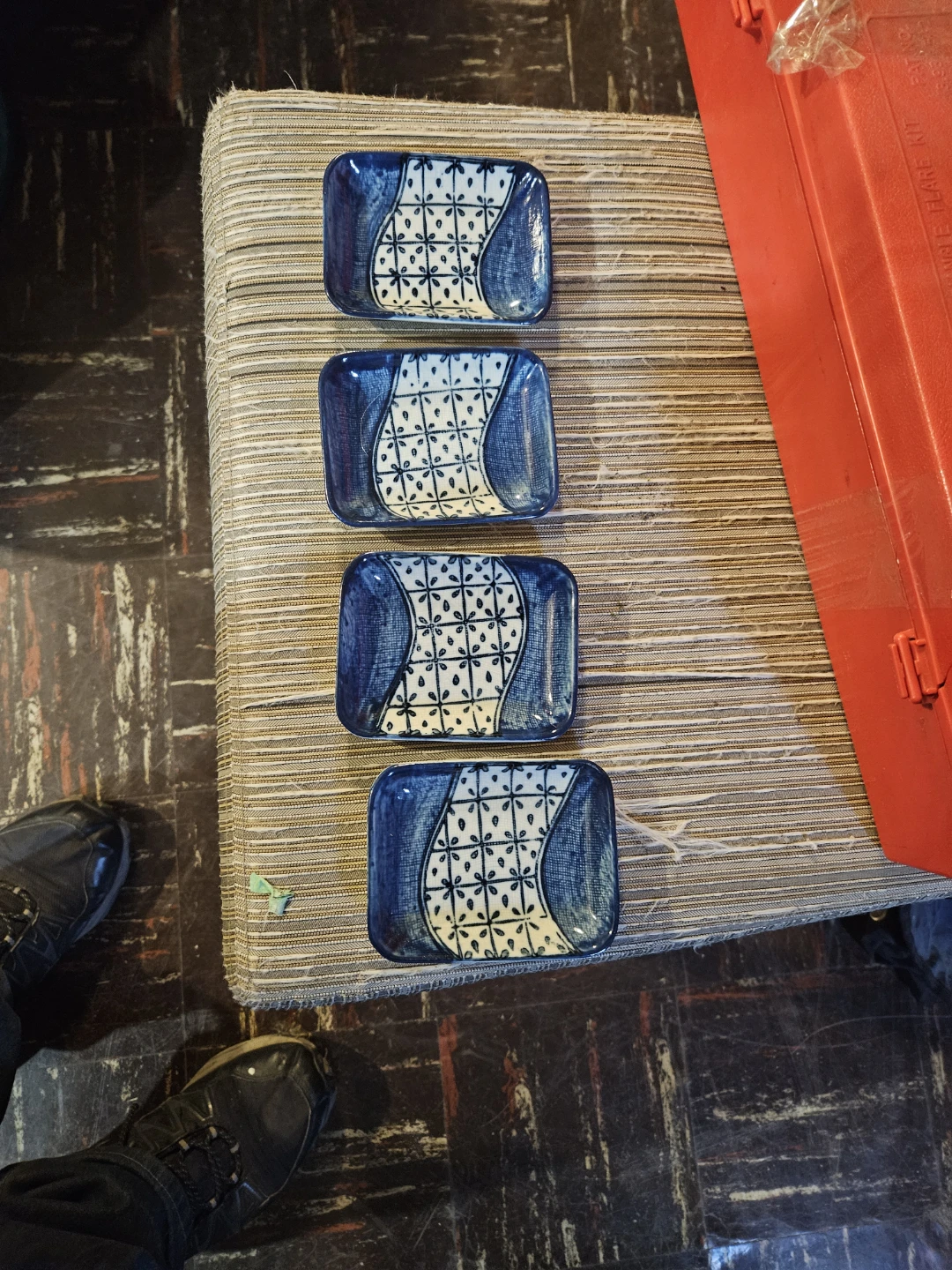 Set of 4 Japanese Style Soy Sauce Dishes - photo 2