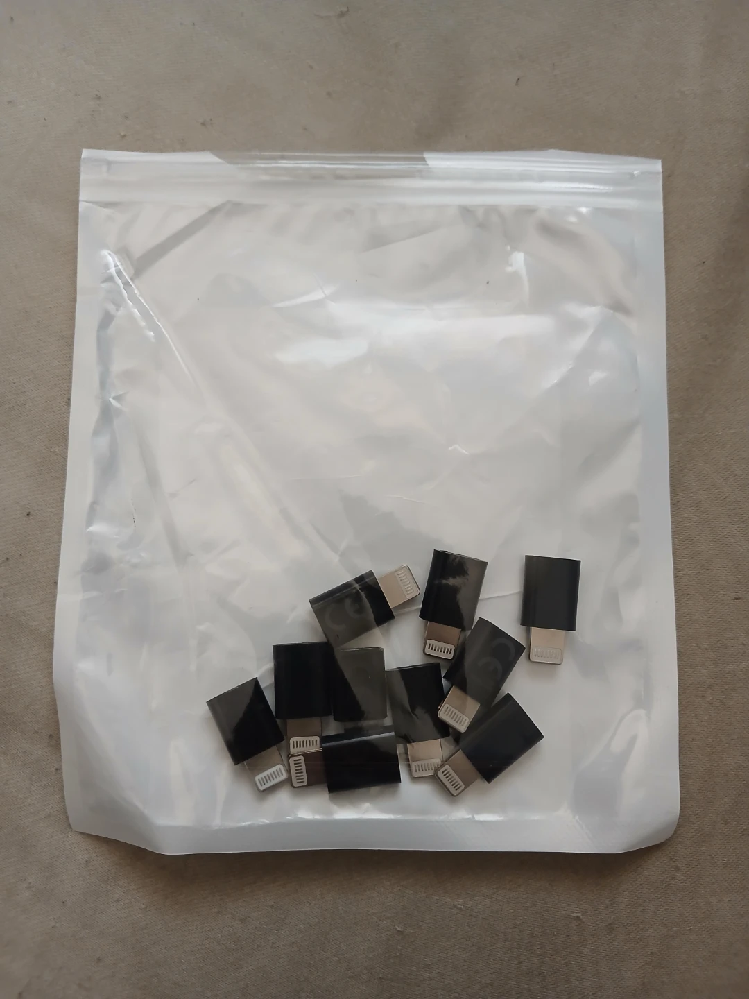 10 Piece USB-C To Lightning Adapters