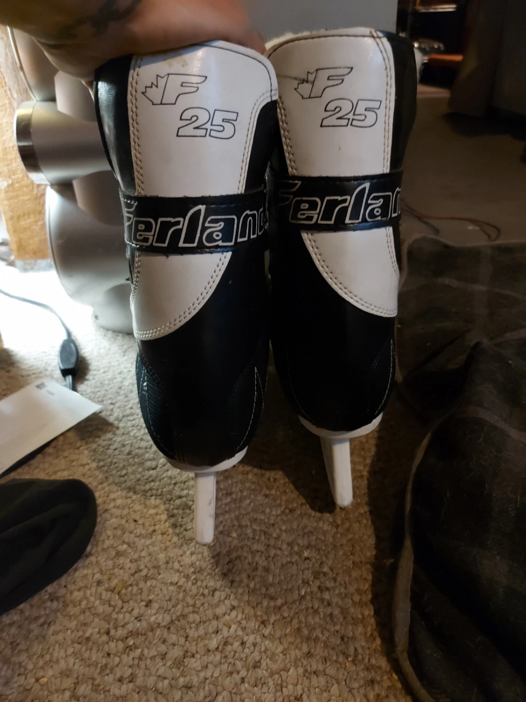 Ferland ice skates adult, used size 10