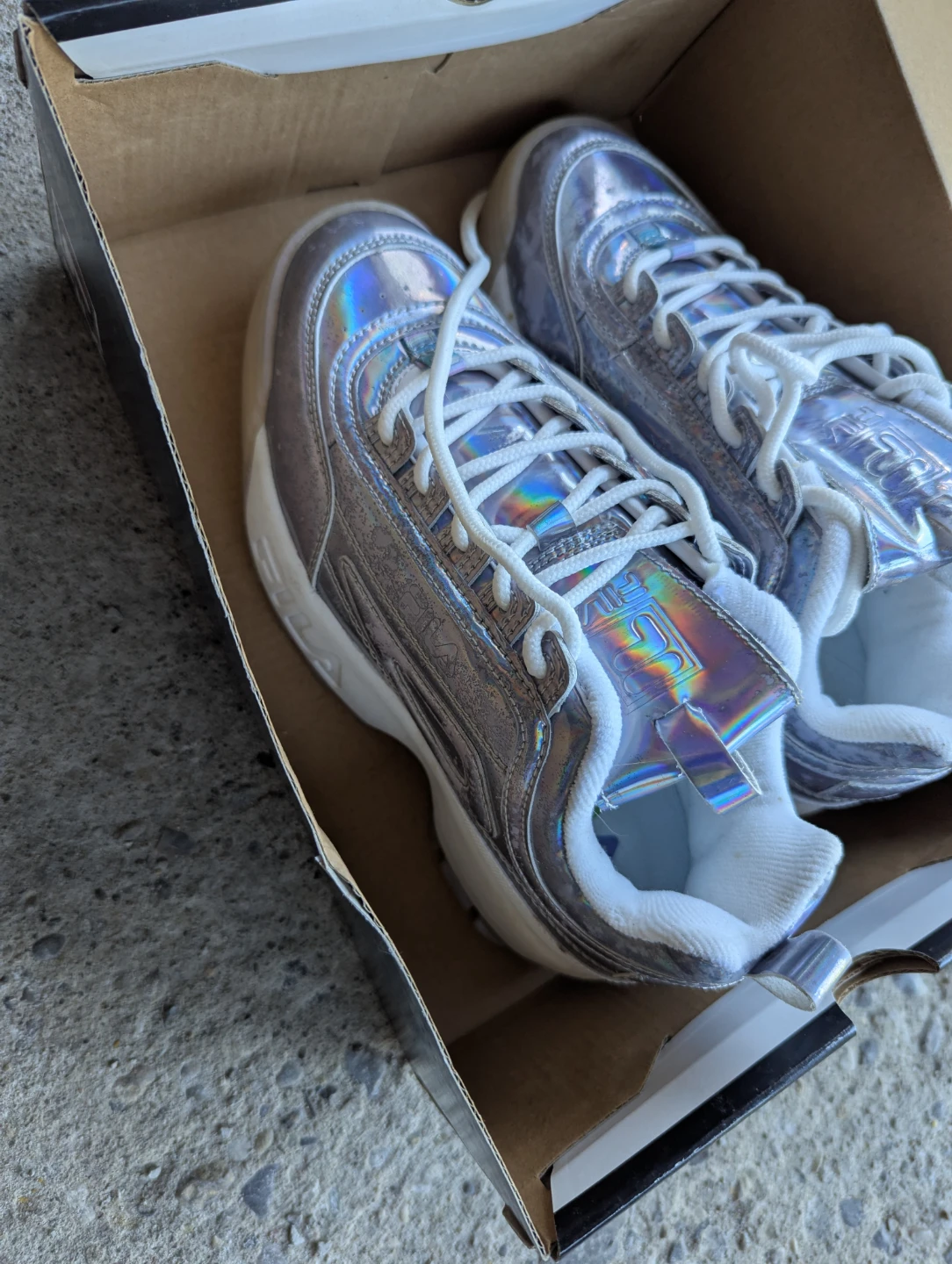 FILA Disruptor II IRI – Women's Metallic Iridescent Sneakers