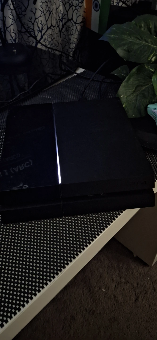 Sony PlayStation 4 (PS4) Console with Controller - photo 2
