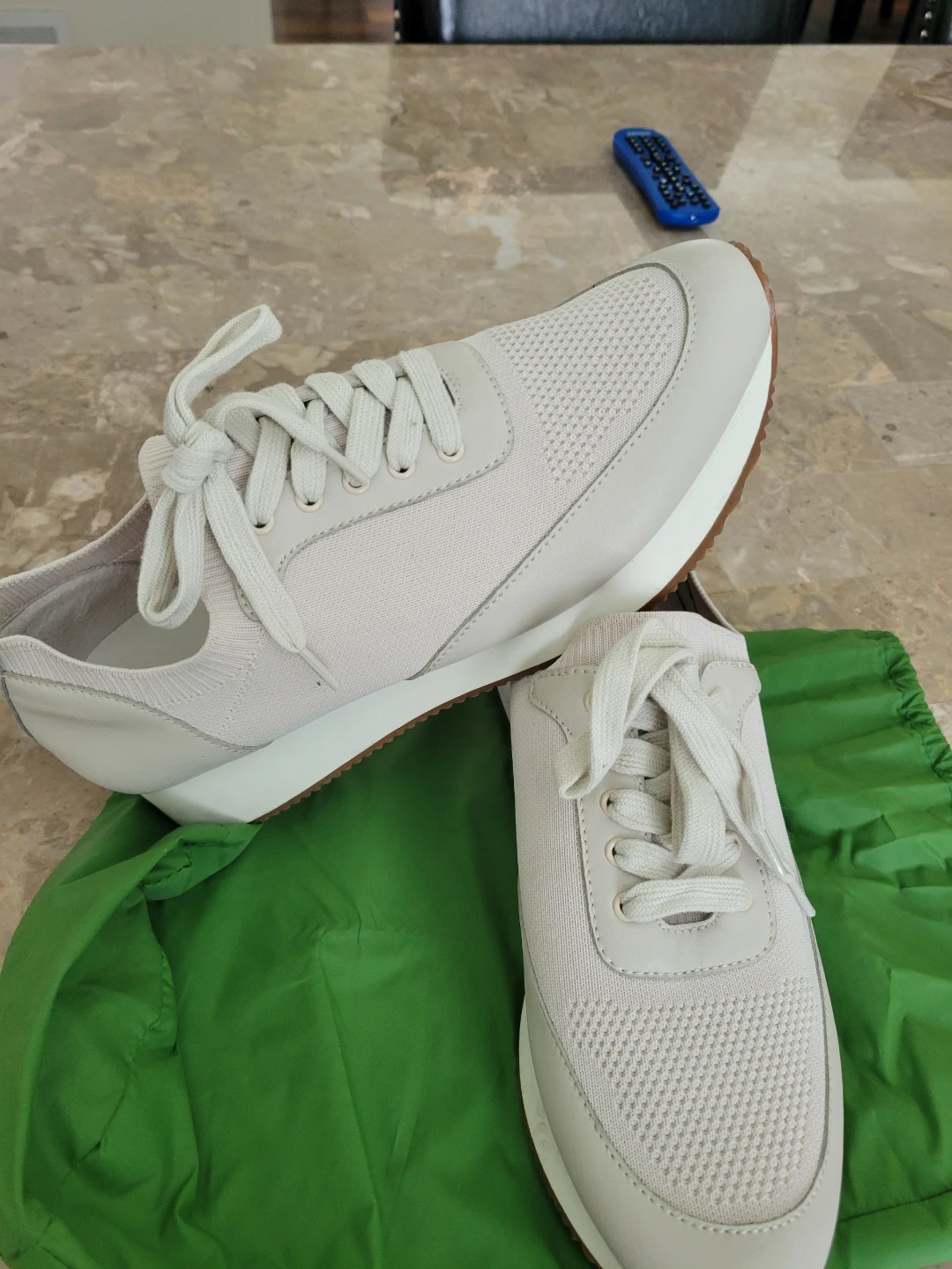 White Sneakers - photo 2