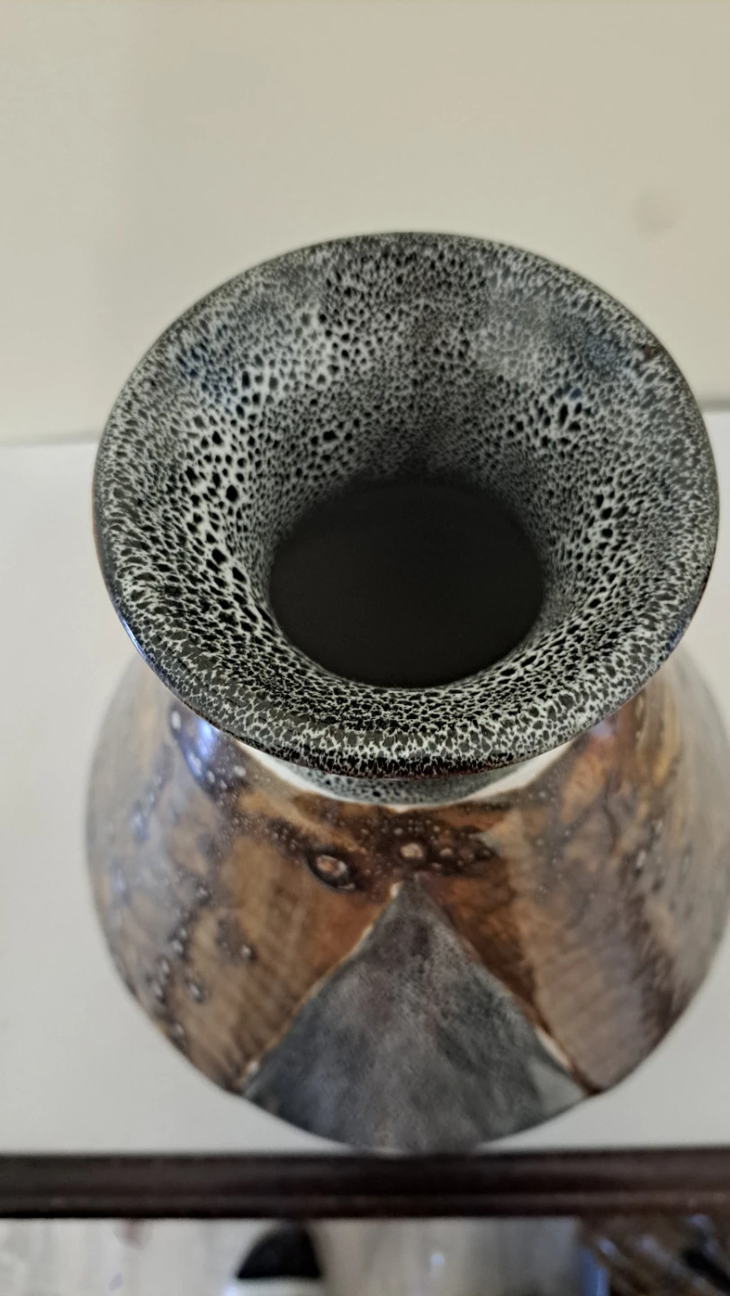 Decorative Ceramic Vase - photo 3
