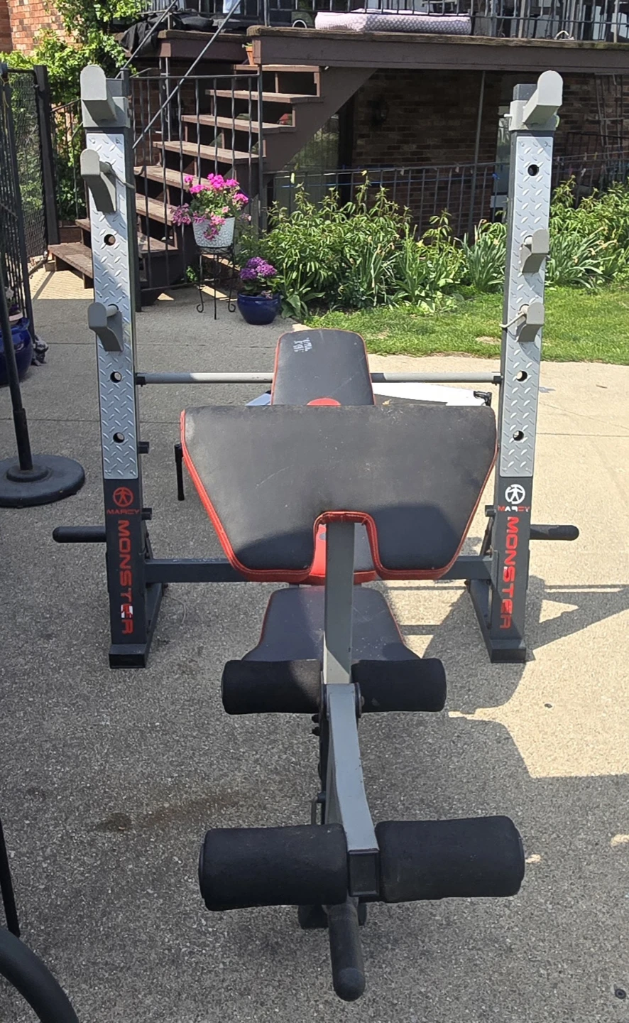 Marcy Bench Press and Squat Rack - photo 2