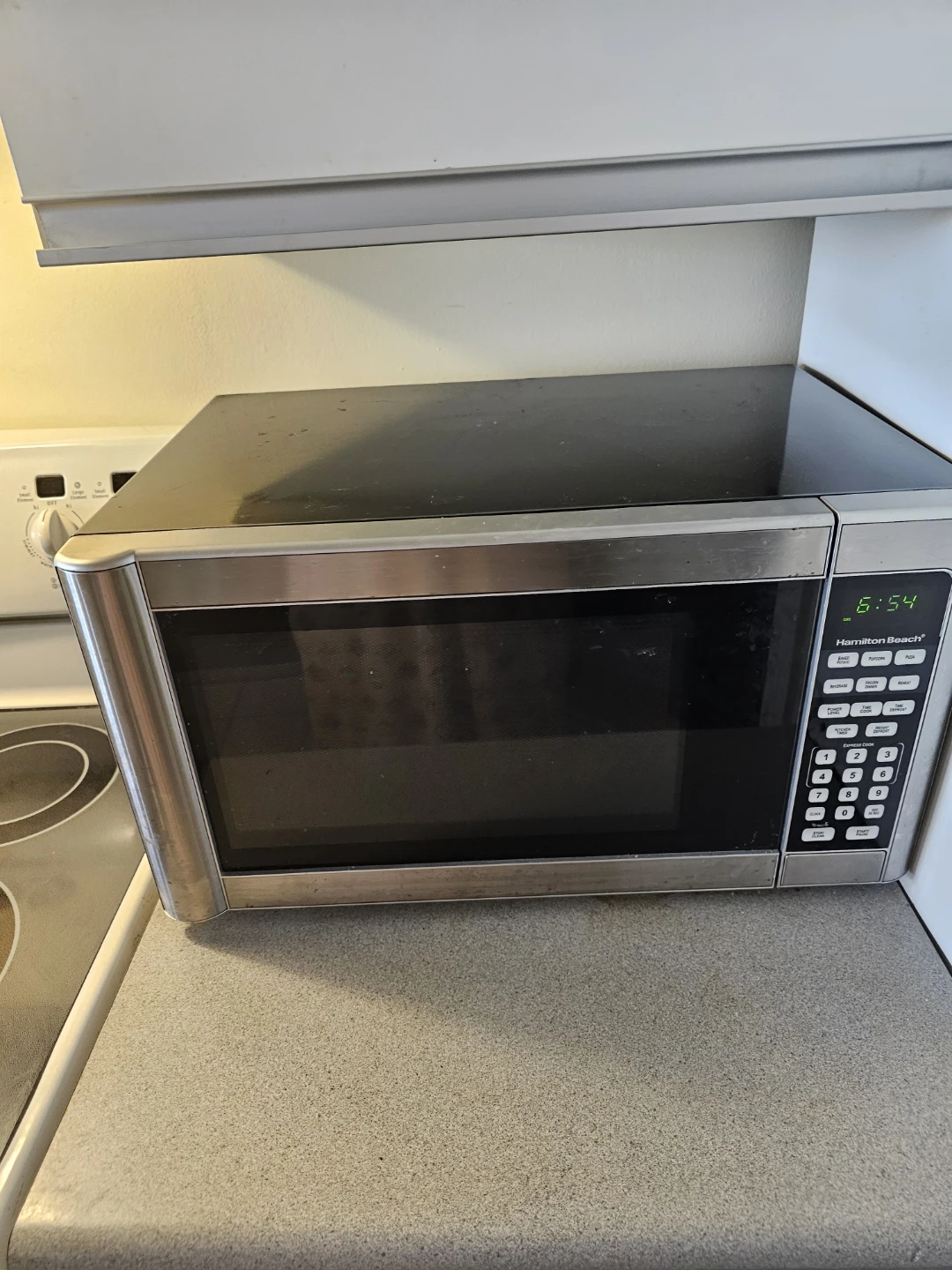 Hamilton Beach Microwave Oven - Stainless Steel