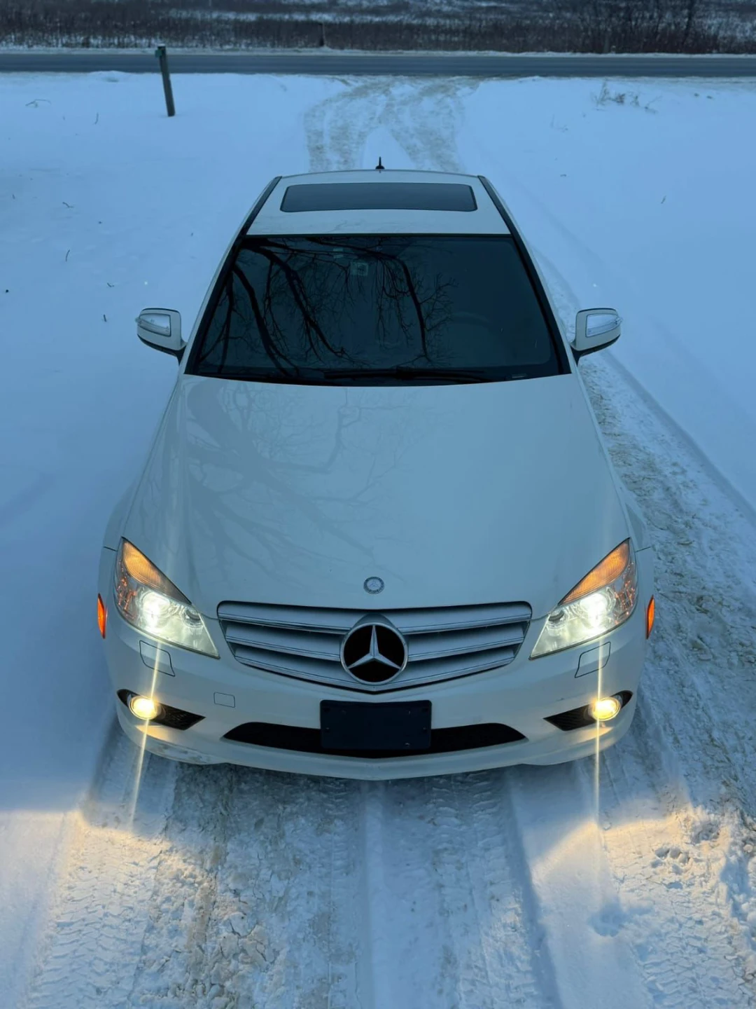 🚗 For Sale: 2009 Mercedes C300 4MATIC! 🚗 - photo 2