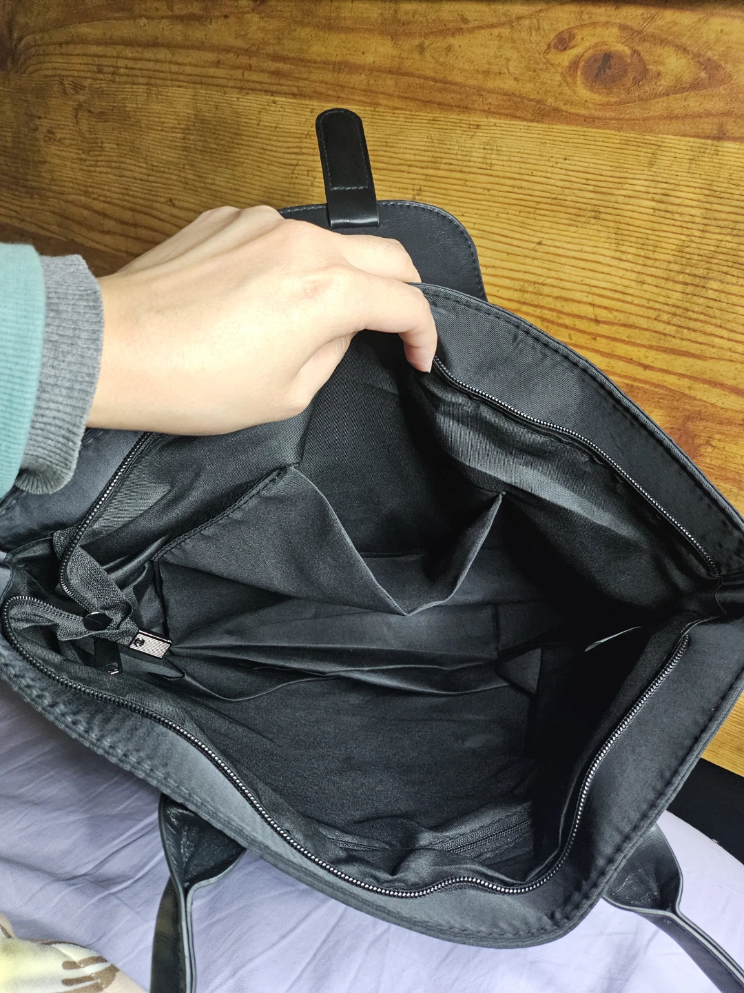 Black water proof Tote Bag - photo 5