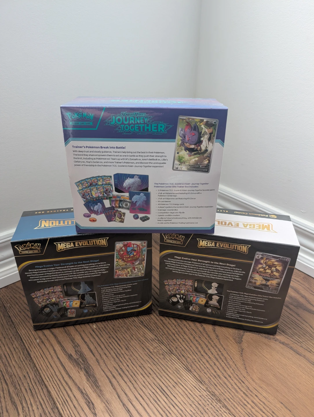 Pokémon Center ETB - photo 2