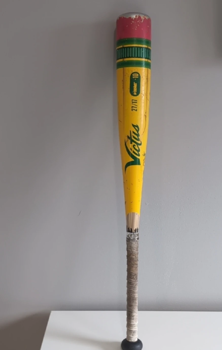 Victus pencil bat  Vibe 10 Baseball Bat 27/17