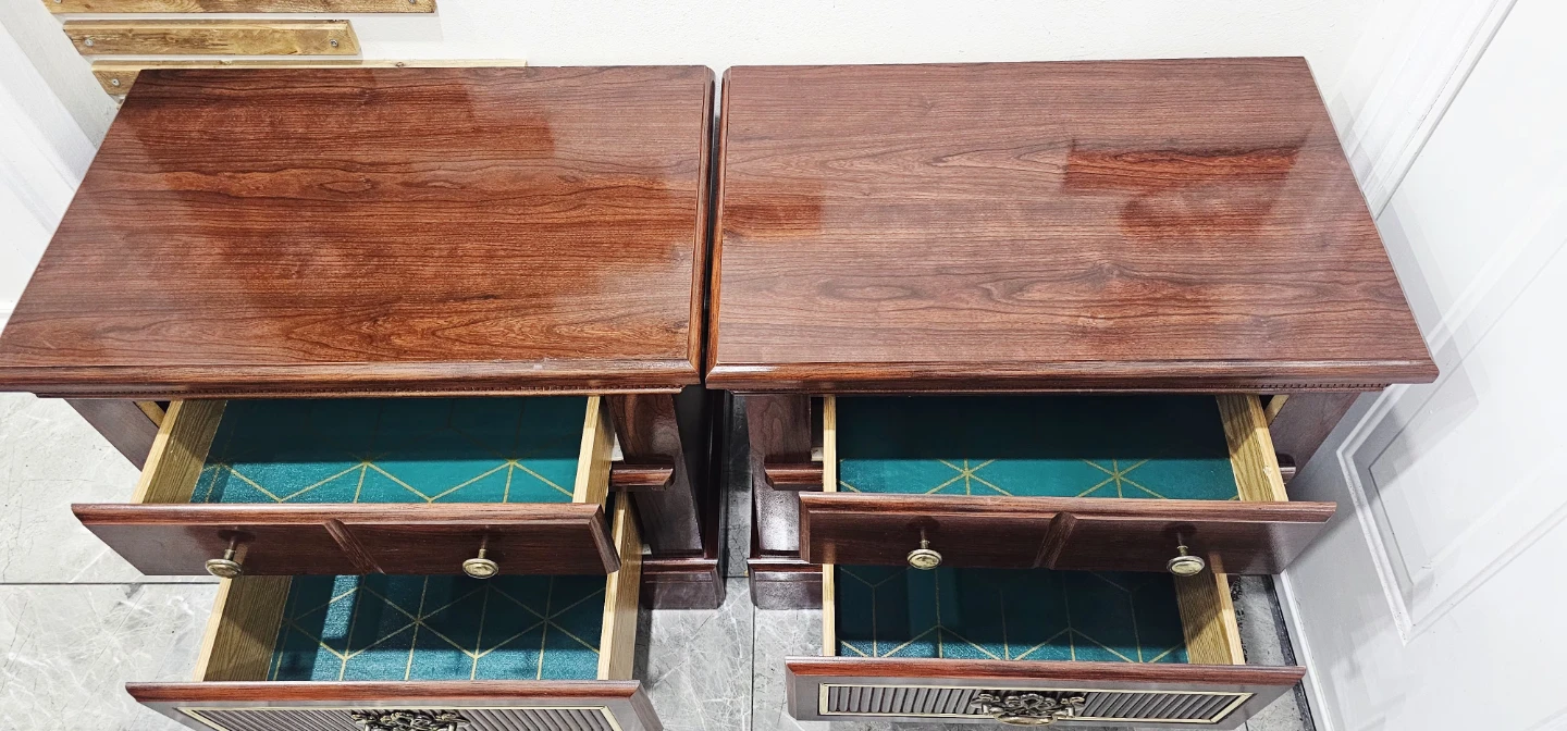 Pair of Nightstands - photo 2