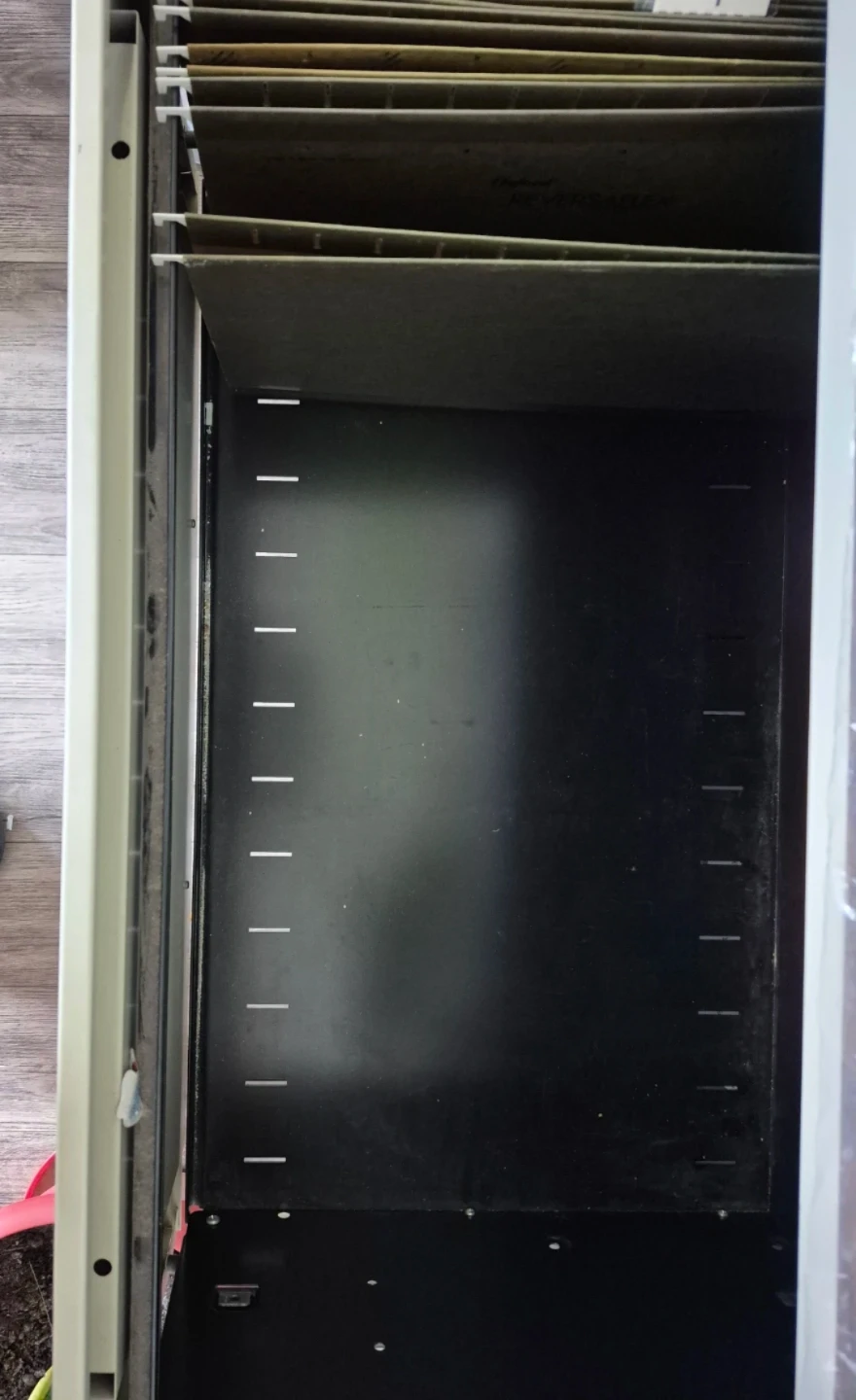 2-Drawer Filing Cabinet - photo 2
