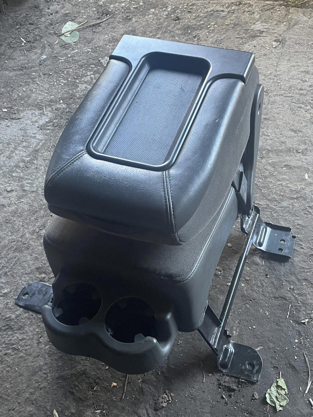 Car Center Console with Cup Holders for Chevy Tahoe - photo 2