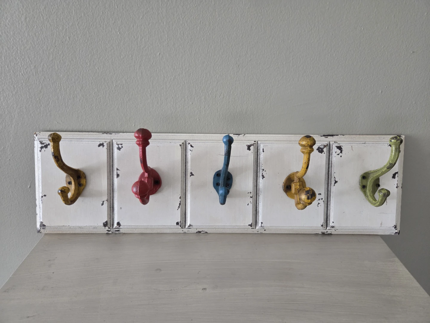 Wall Mounted Coat Rack with 5 Colorful Hooks