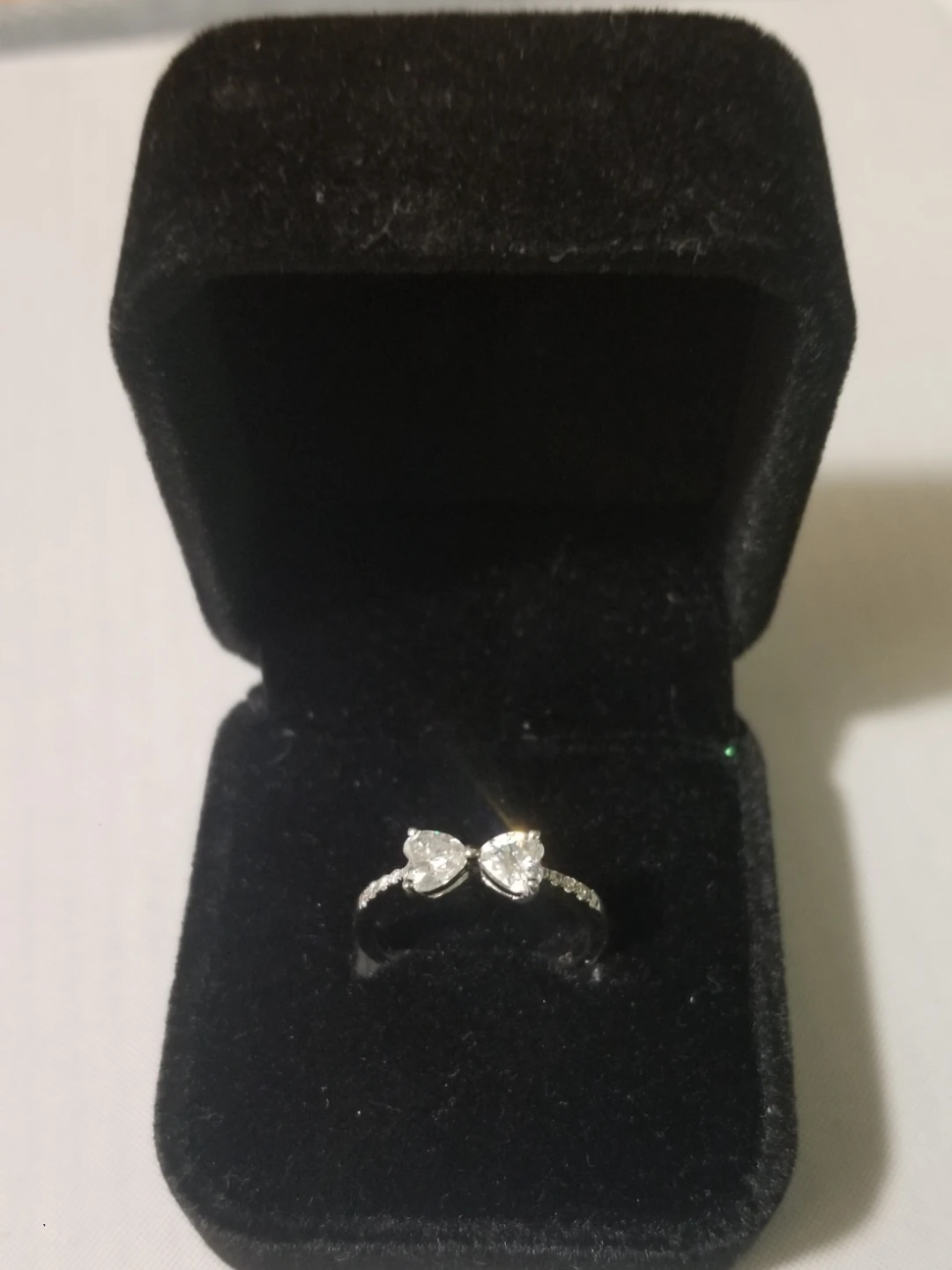Like new Beautiful 925 Sterling Silver W Ring - photo 3