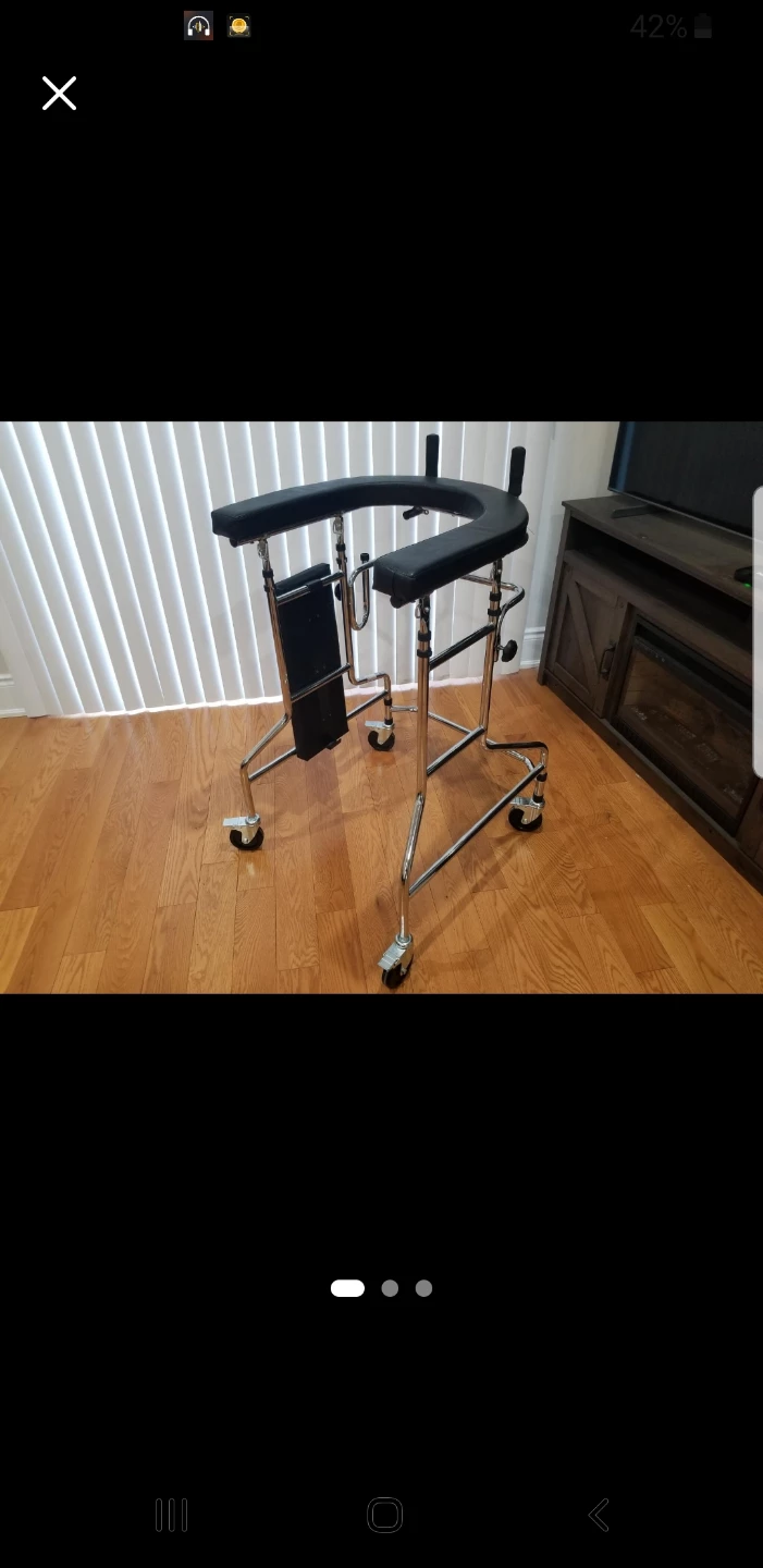4 WHEELED WALKER WITH CUSHIONED ARM SUPPORT - photo 2
