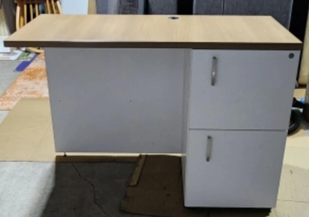 White Study Table , Office Desk Table , Computer Desk - photo 2